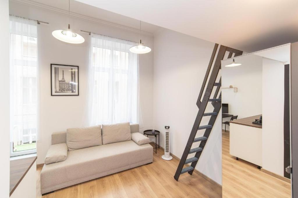 Vipol Amartamenty Biznesowe Appartement Łódź Buitenkant foto