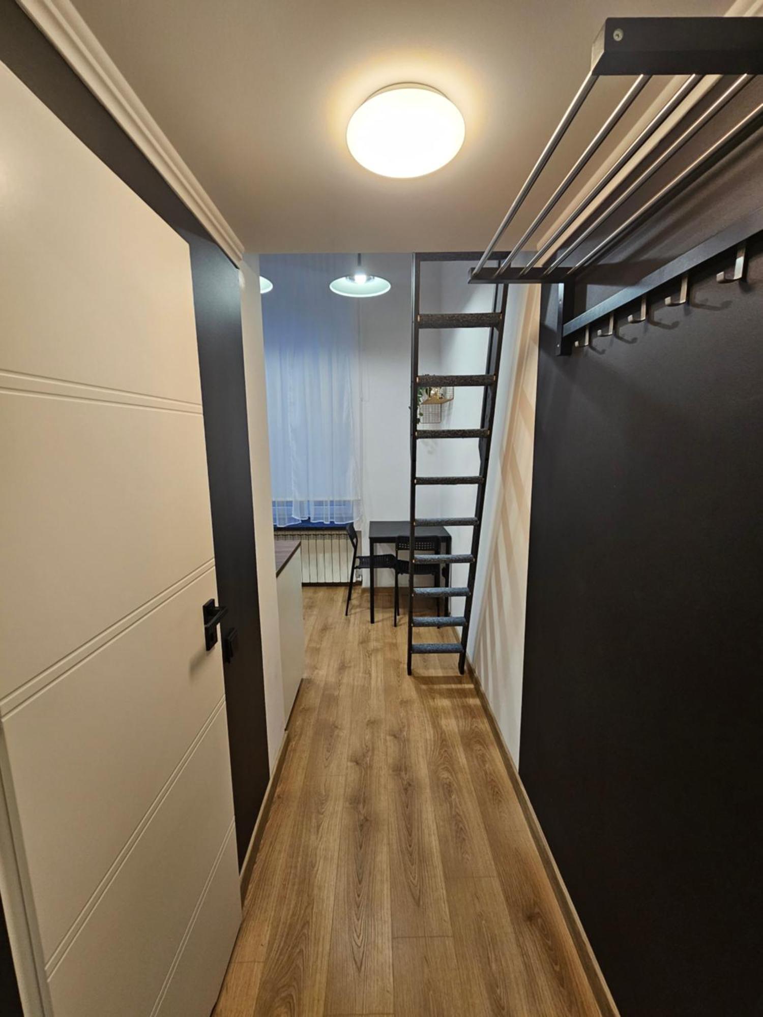 Vipol Amartamenty Biznesowe Appartement Łódź Buitenkant foto